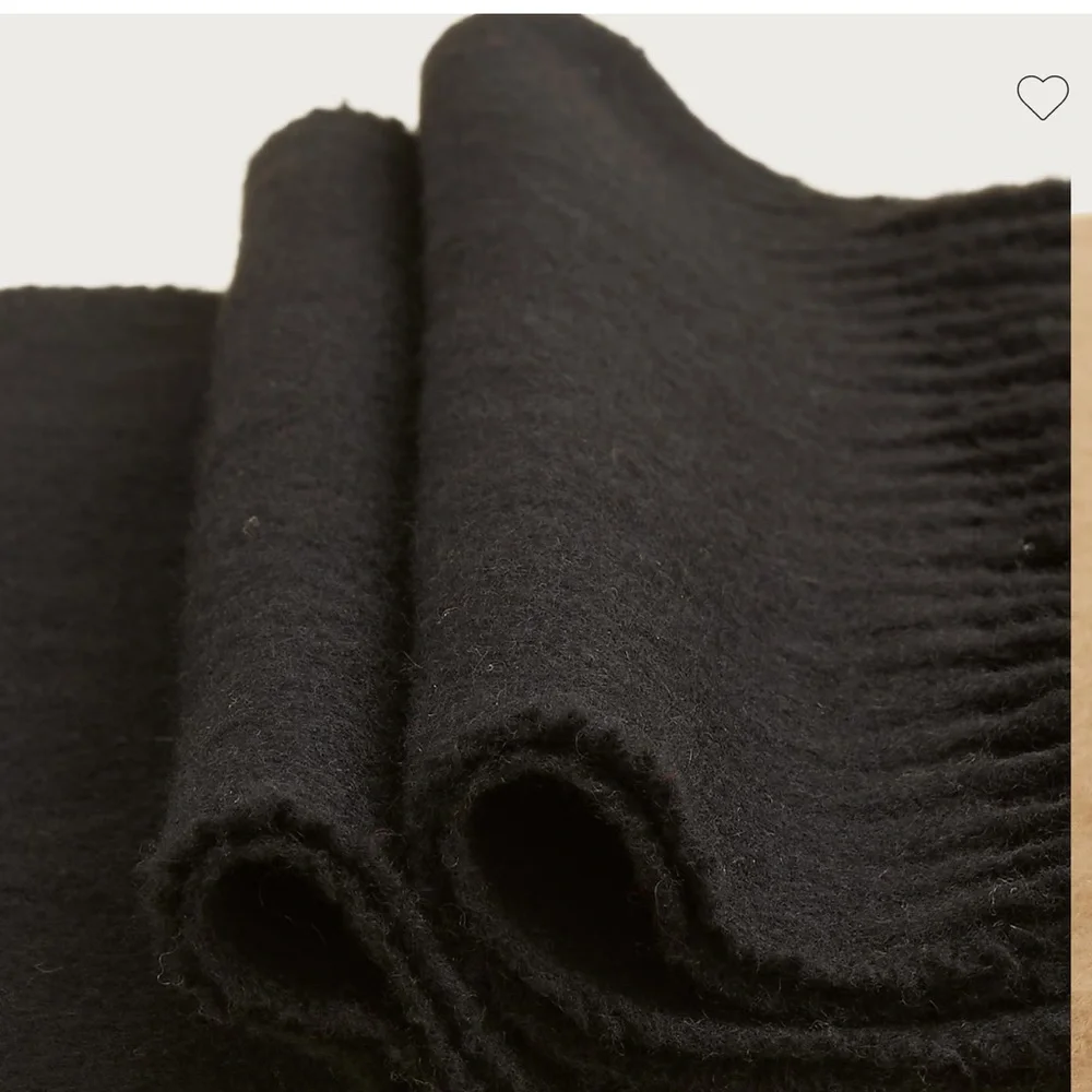 New with tags J.Crew unisex cashmere Classic Fringe Scarf - Navy blue